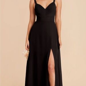 Elegant Black V-Neck Evening Dress